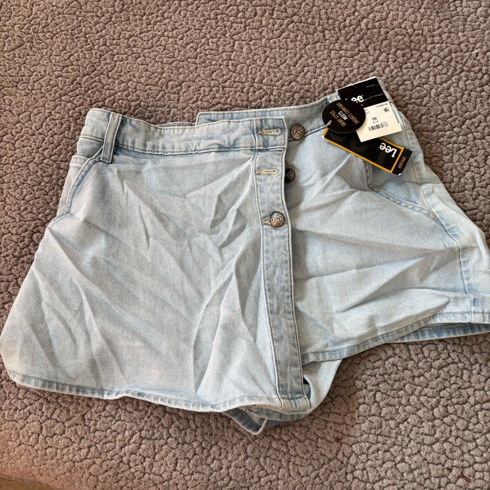Lee Women's Light Blue Denim Skort